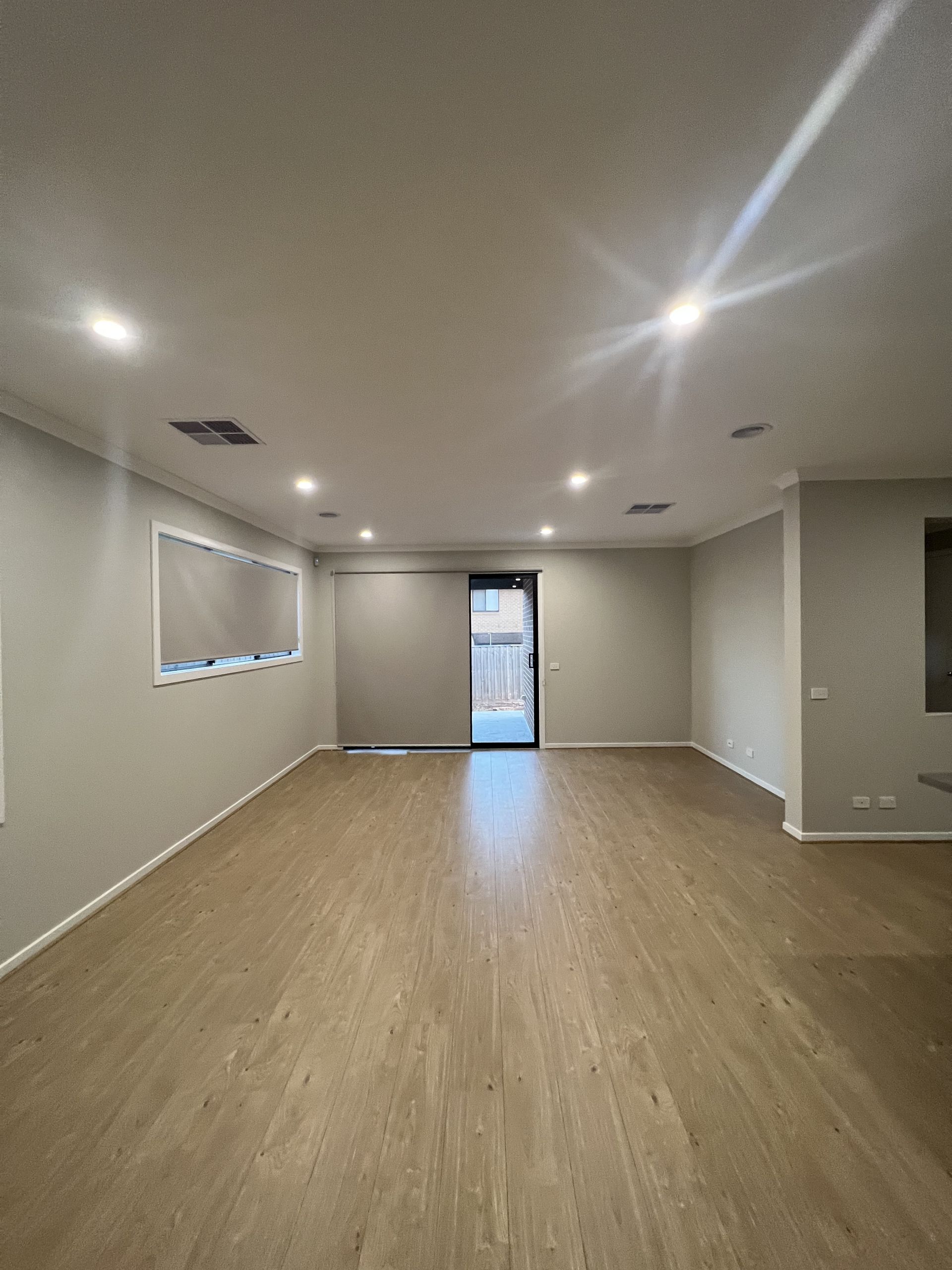 35 Hodgson Avenue, TARNEIT Sweeney Estate Agents