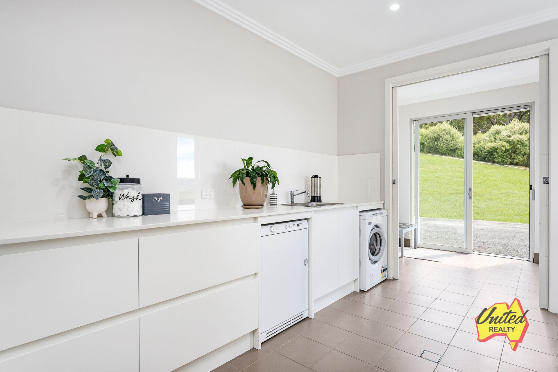 676 Menangle Road, Douglas Park United Realty