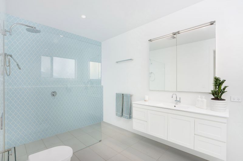 Real Estate For Sale 5 Altona Avenue Bateau Bay , NSW