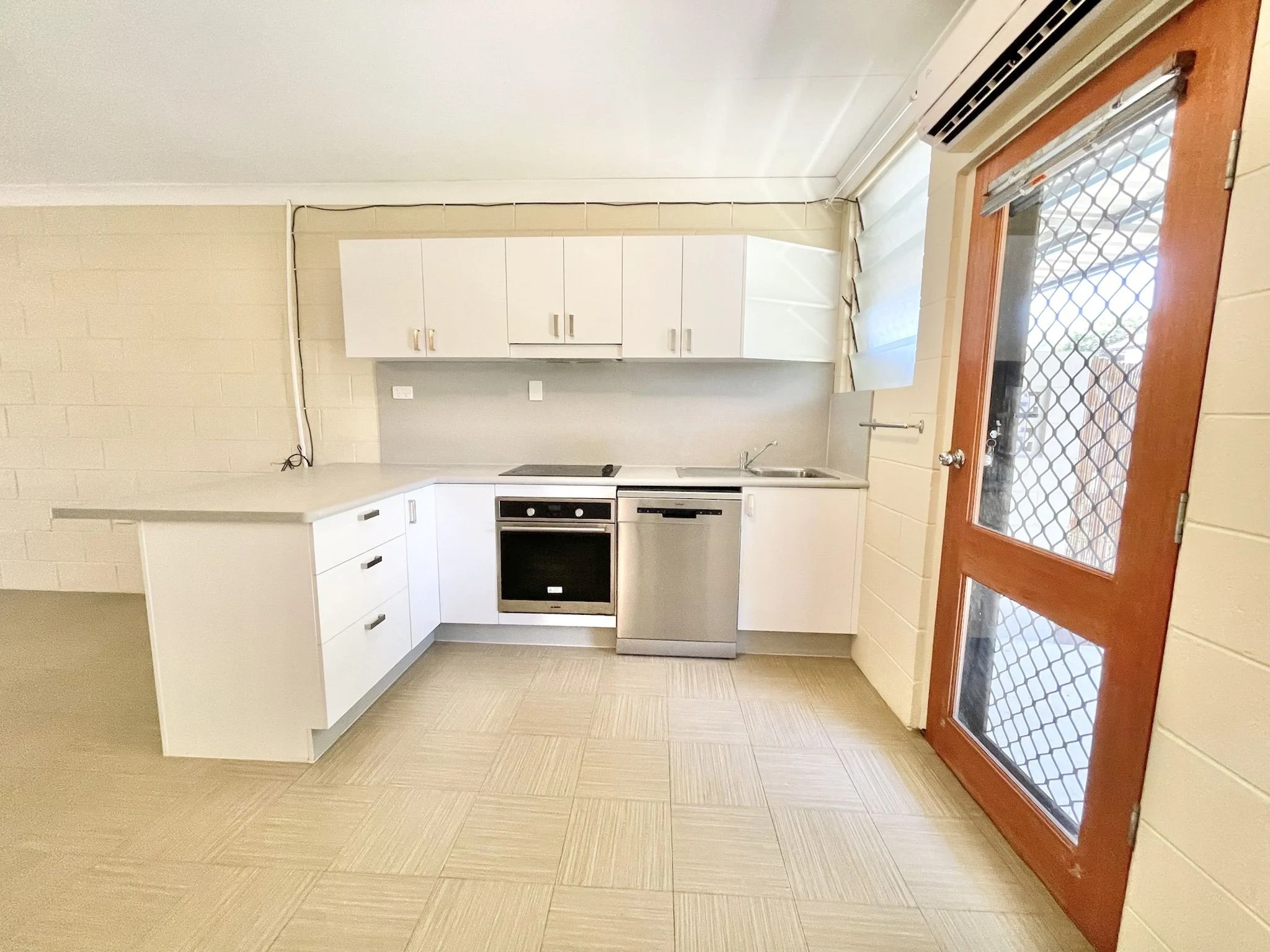 Real Estate For Sale 6 Maskell Street Pallarenda , QLD