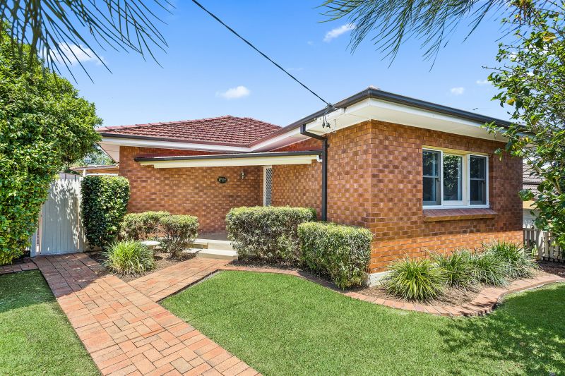 Real Estate For Sale 1 Wilford Street Corrimal , NSW