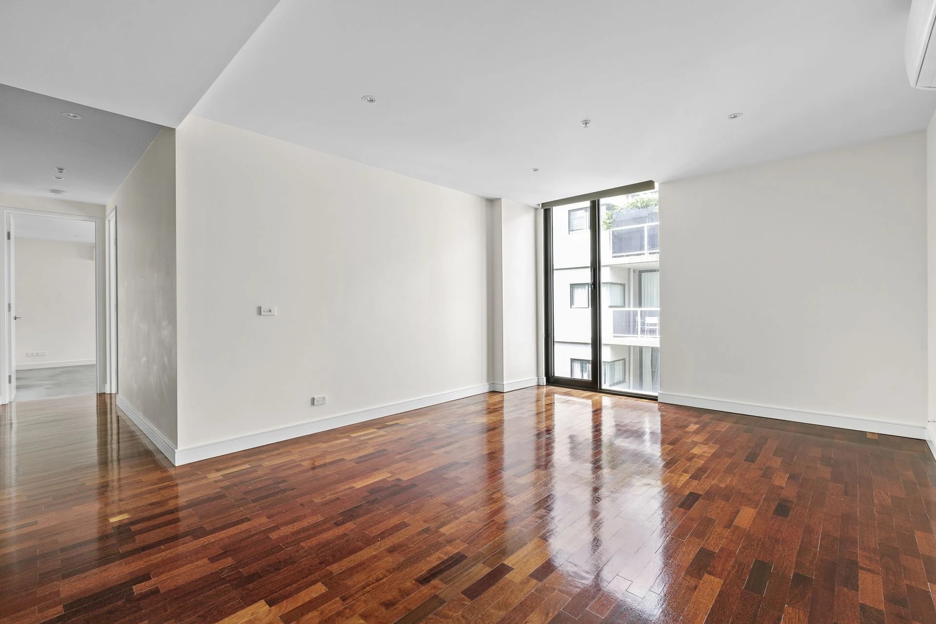 Real Estate For Sale 307/3 Kiernan Avenue Ivanhoe , VIC