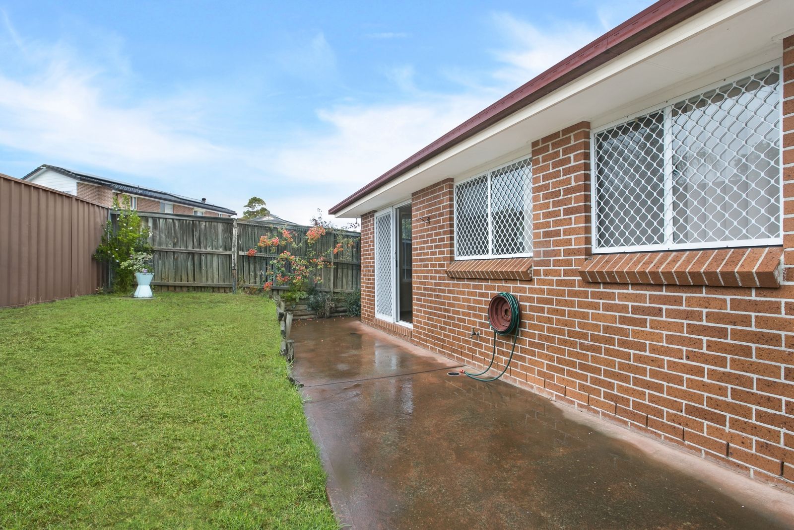 Real Estate For Sale 11 Gadshill Place Rosemeadow , NSW