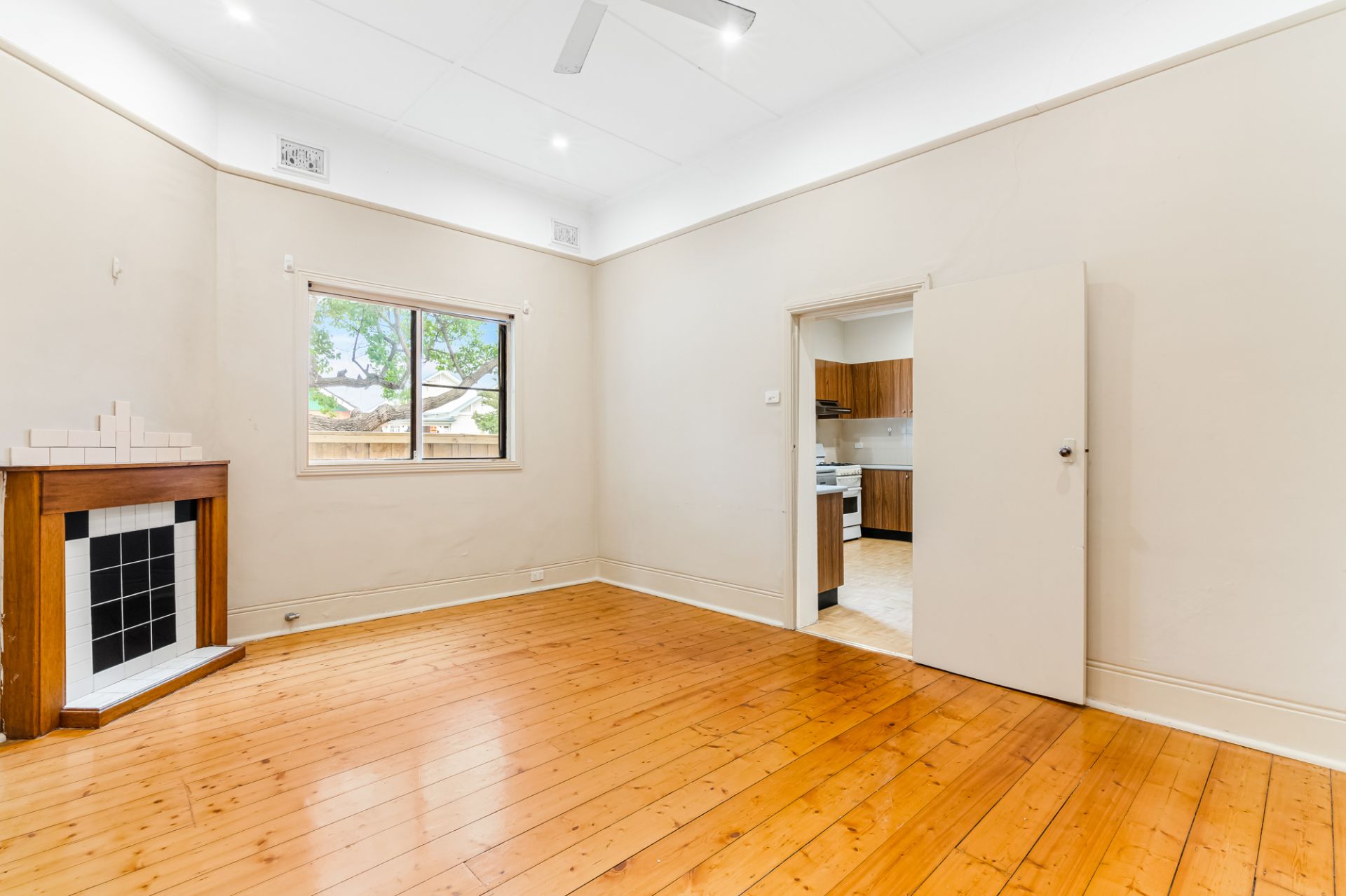 37 Fairfowl Street Dulwich Hill NSW 2203 House for Rent 7666439