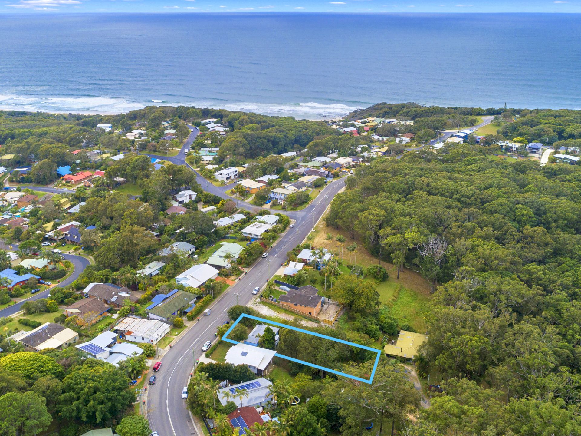 Real Estate For Sale 76 Valla Beach Road Valla Beach , NSW