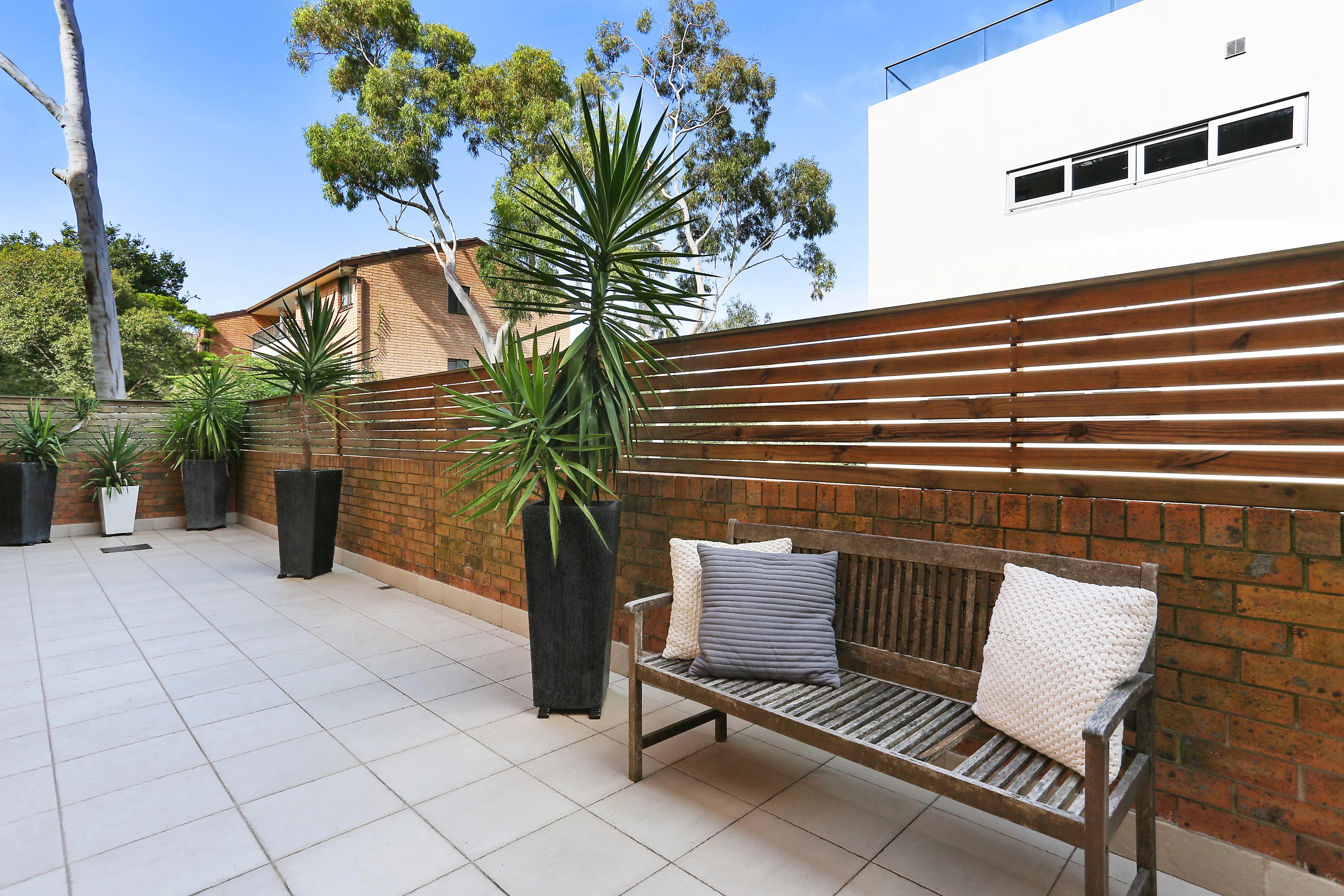 Real Estate For Sale 2/19 Gerard Street Cremorne , NSW