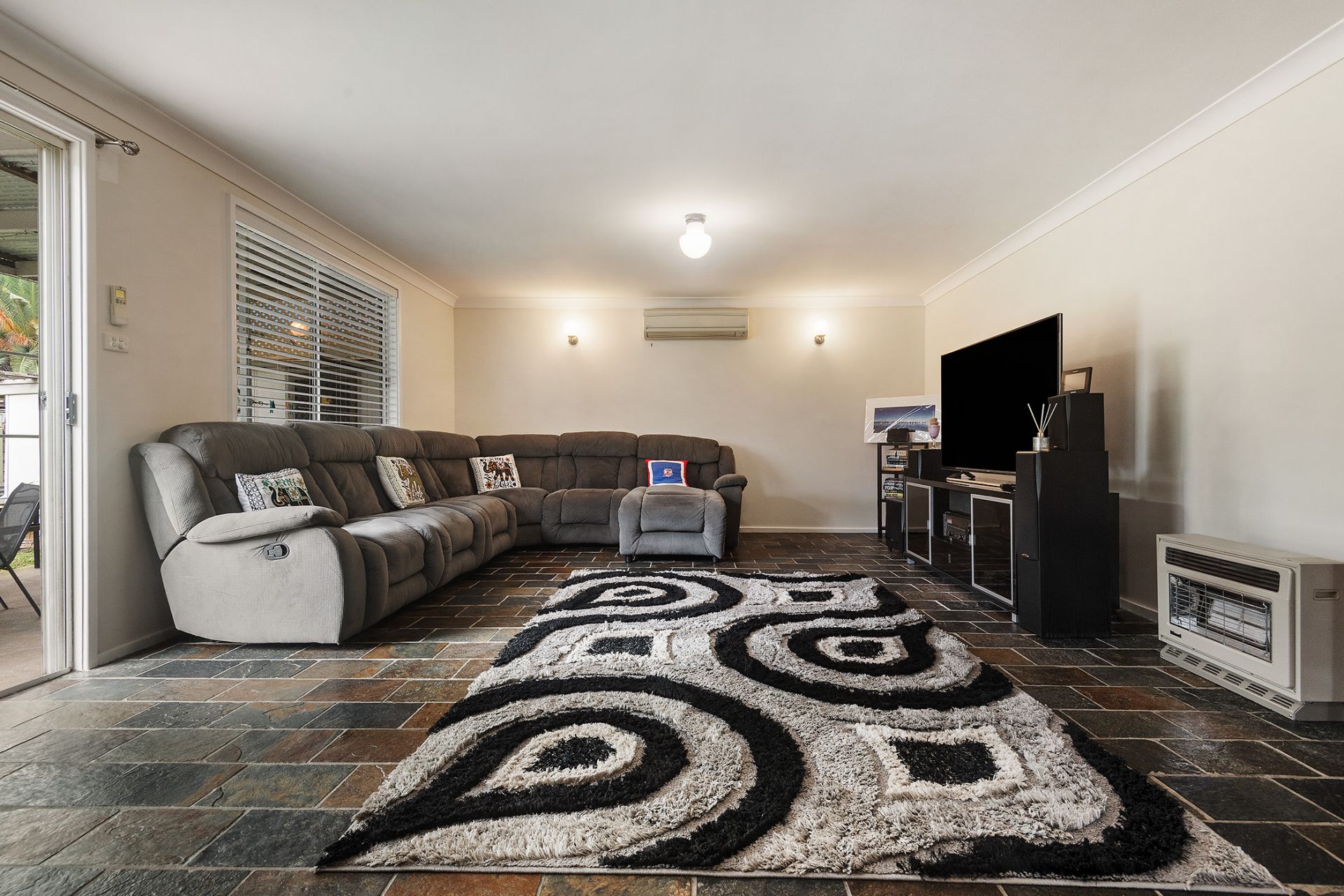 Real Estate For Sale 18 Adams Street Heddon Greta , NSW