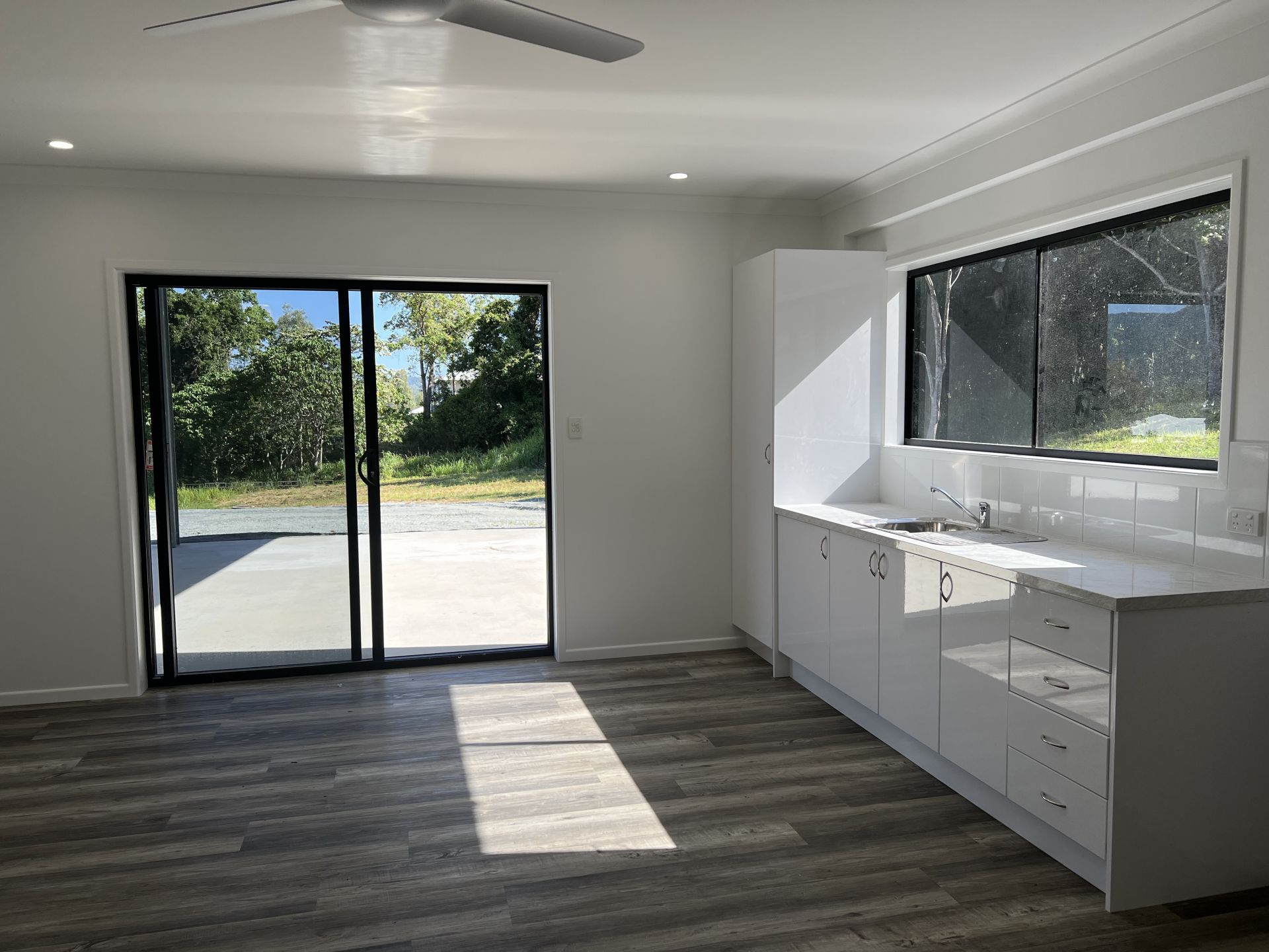 24 Mosswood Court, Cannon Valley Taylors Property Specialists