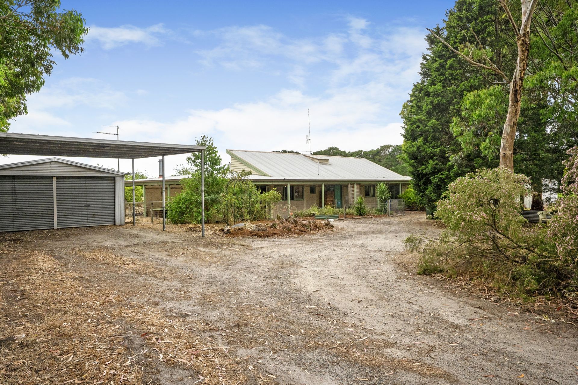 Real Estate For Sale 211219 Swan Bay Road Wallington , VIC