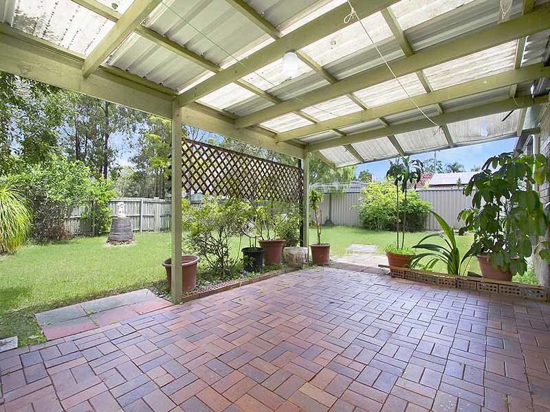 Real Estate For Lease 27 Drive Regents Park , QLD