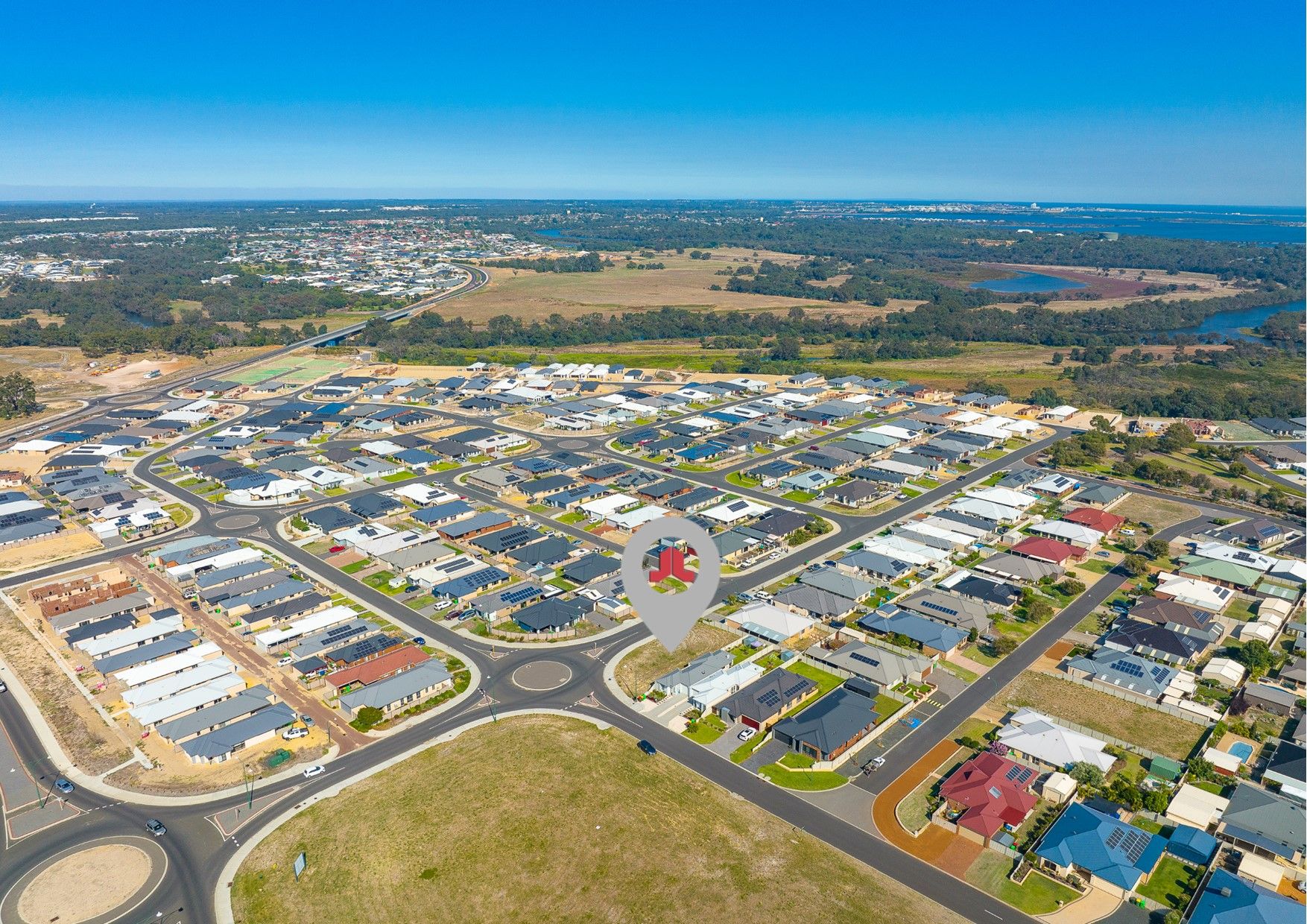 Real Estate For Sale 52 Grandite Fairway Australind , WA