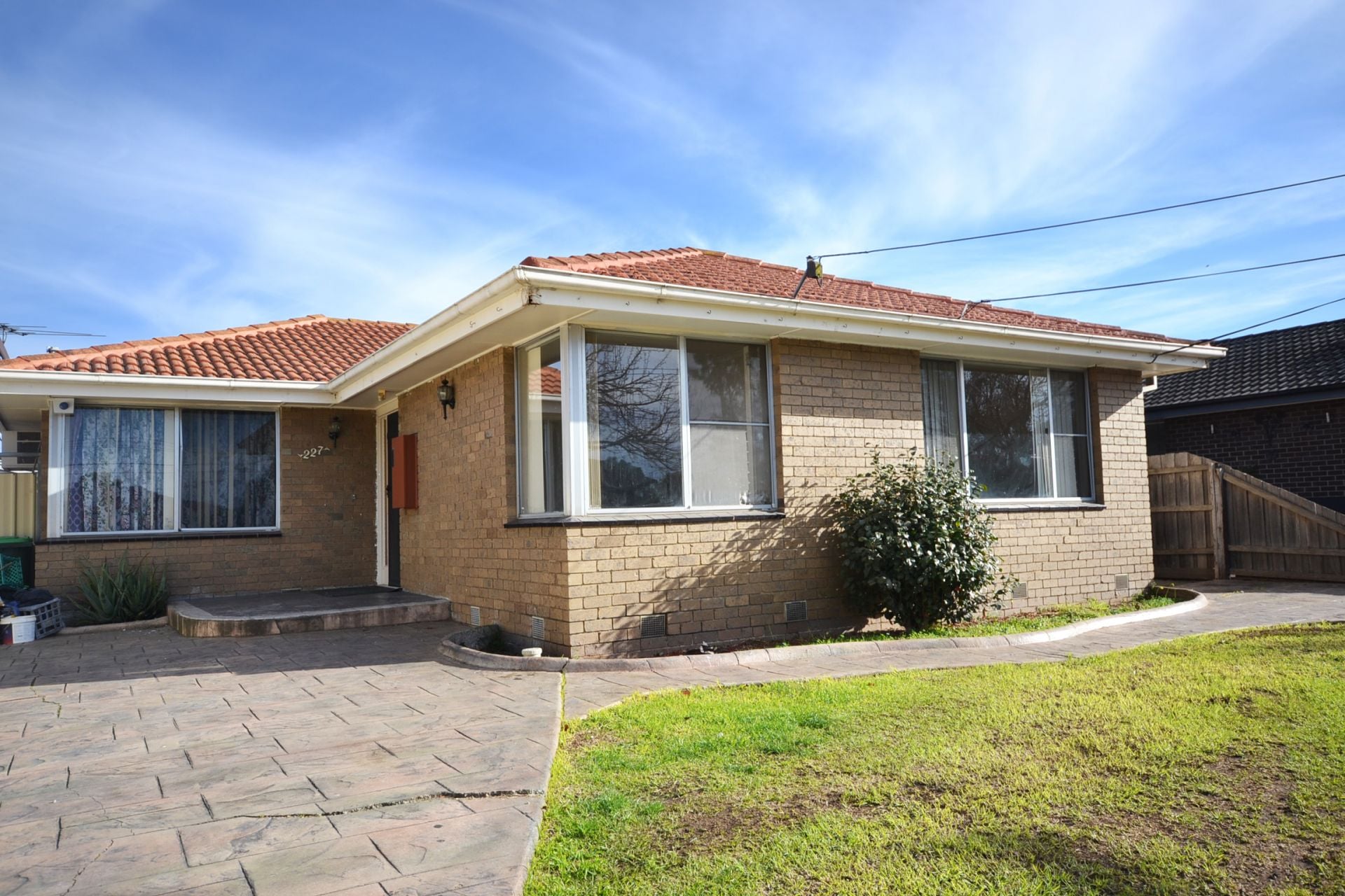 Real Estate For Lease 227 Dalton Road Lalor , VIC
