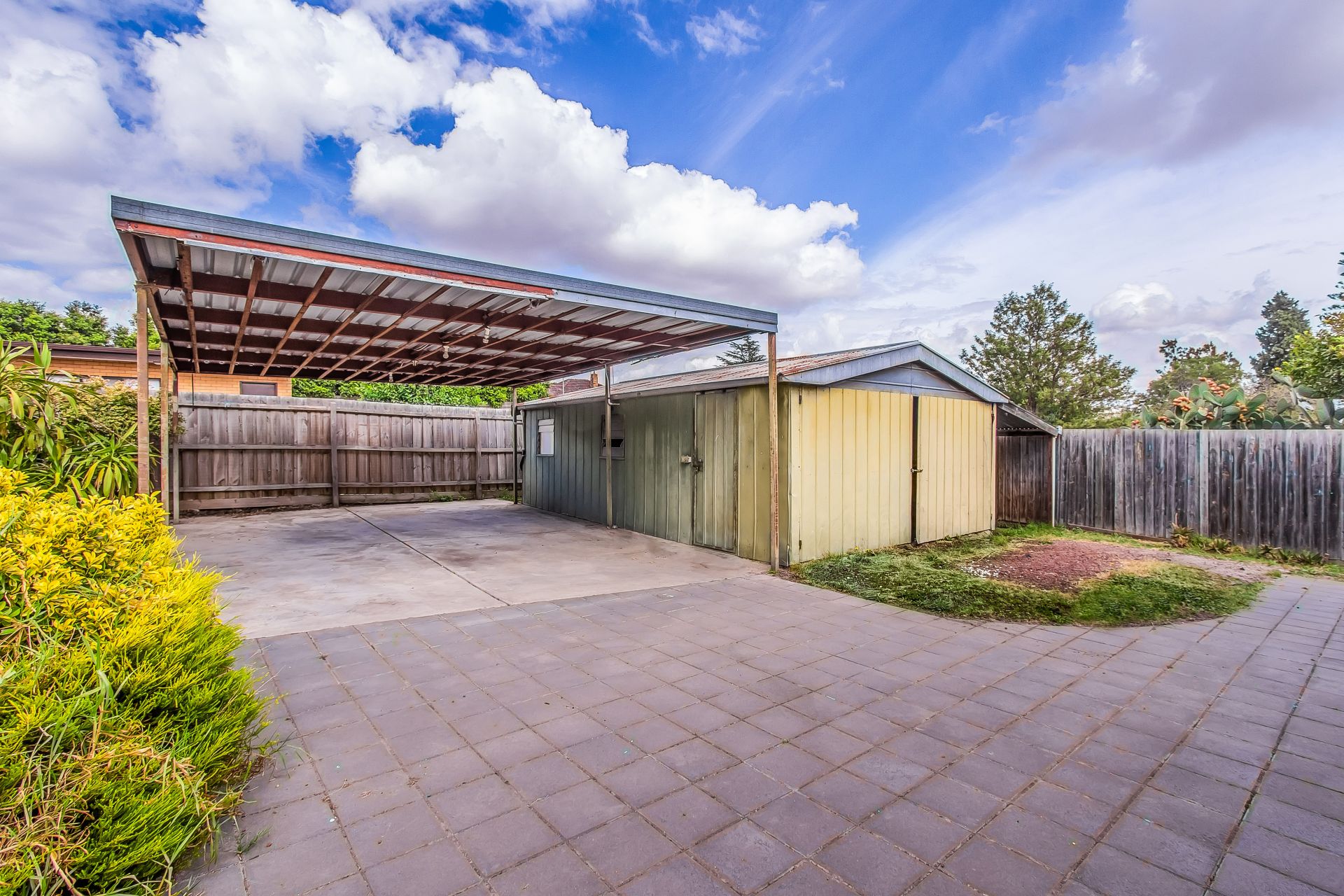 Real Estate For Lease 983 High Street Reservoir , VIC
