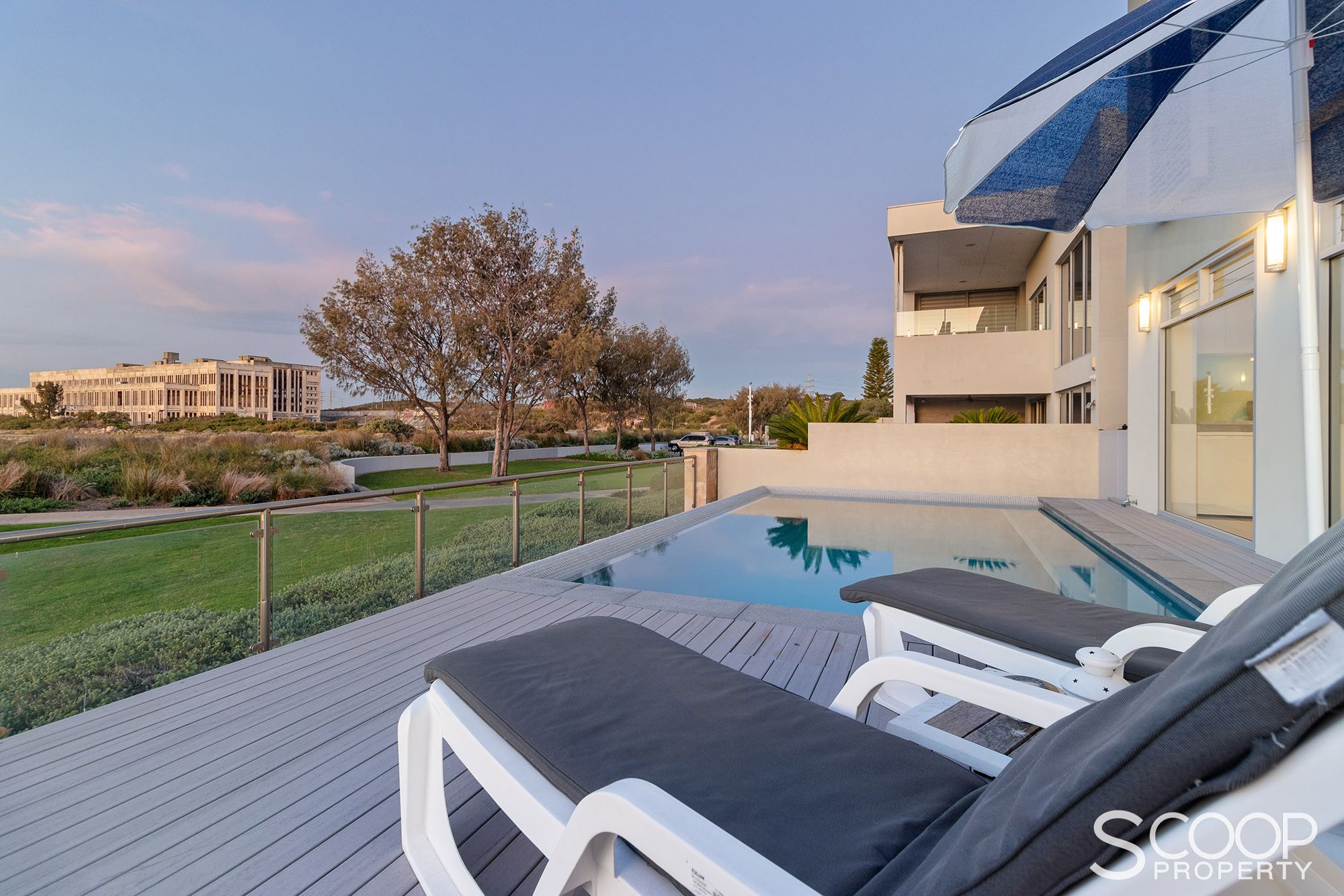 Real Estate For Sale North Coogee , WA