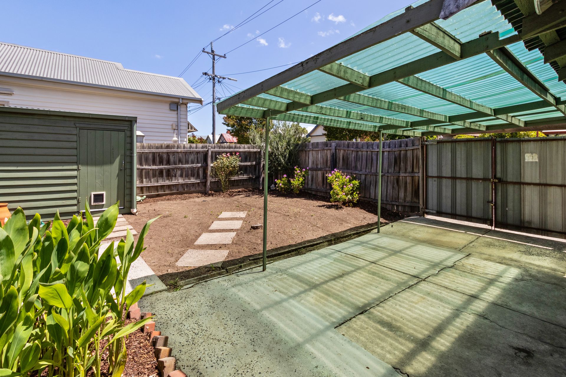 Real Estate For Sale 20 Dennis Street Northcote , VIC