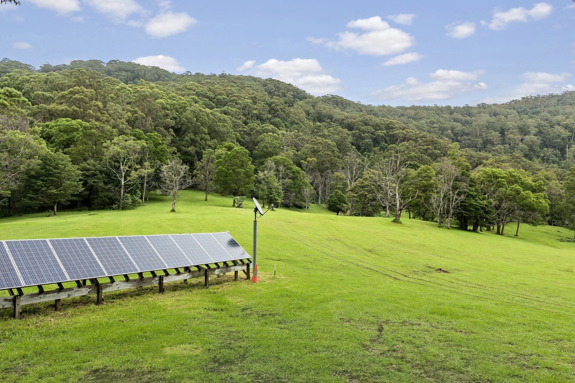 144 Jamberoo Mountain Road, Jamberoo First National Coast & Country