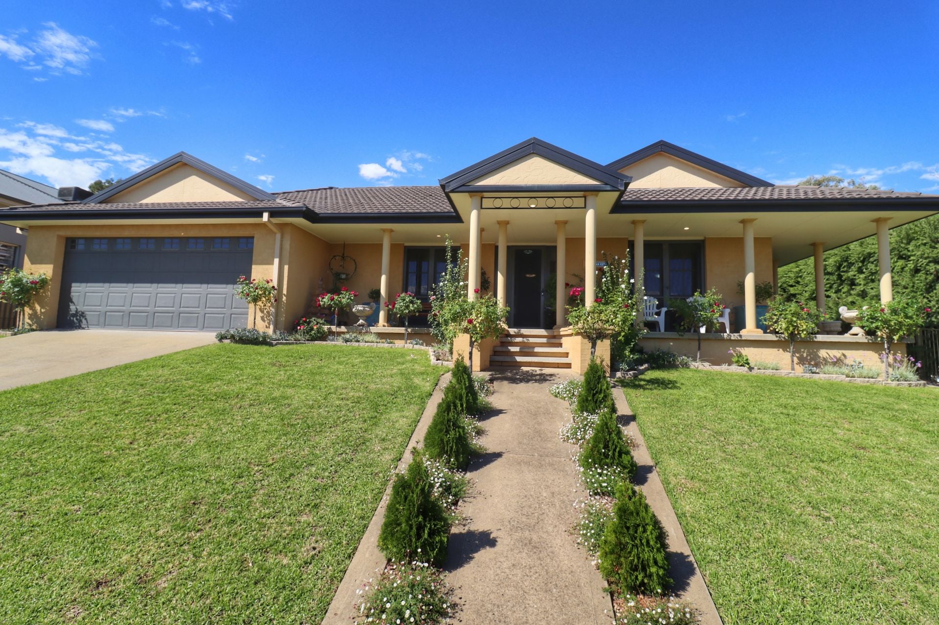 COWRA Real Estate