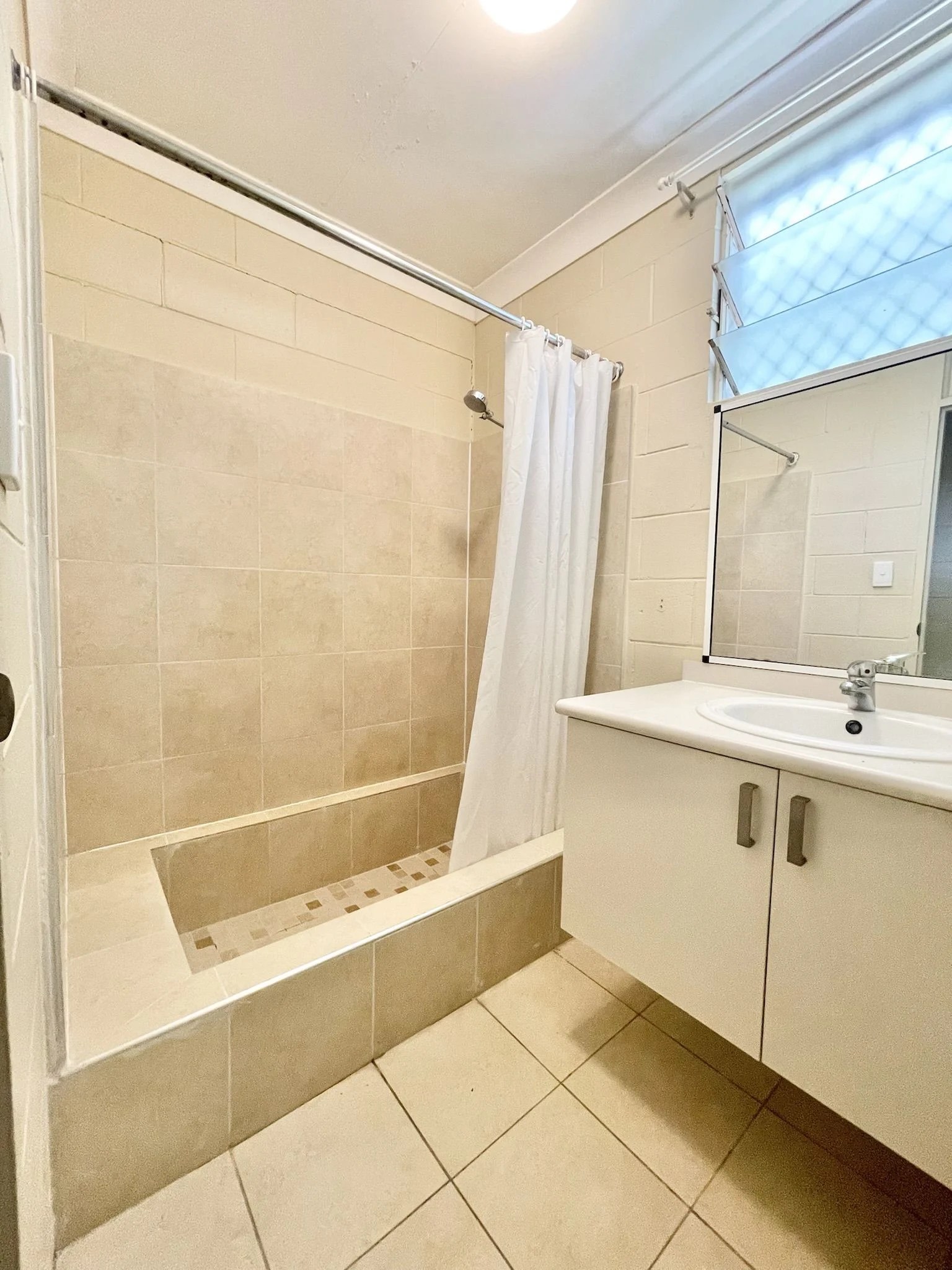 Real Estate For Sale 6 Maskell Street Pallarenda , QLD