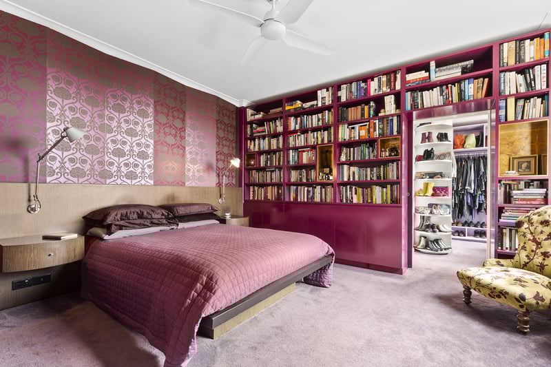 Sold 81/8 Birtley Place 'Birtley Towers' Elizabeth Bay , NSW 2011