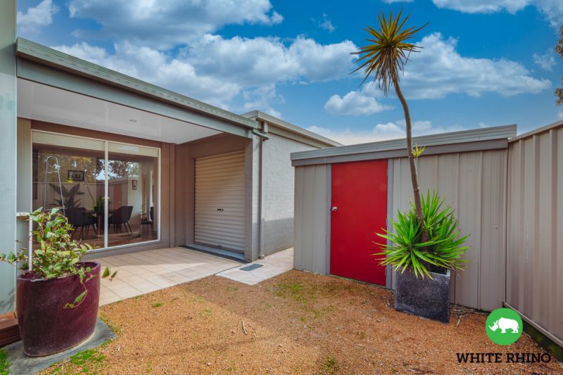 8 Carolyn Jackson Drive, Jerrabomberra White Rhino Property