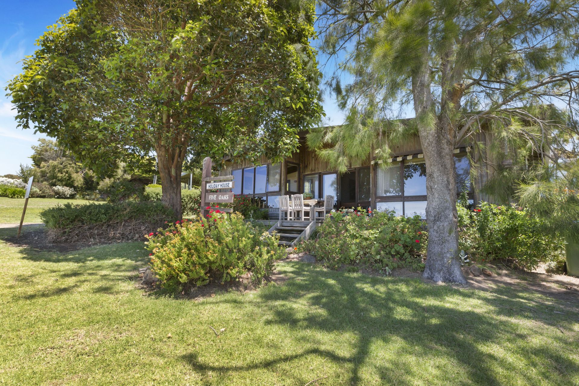 Kay & Burton 6 The Esplanade, Flinders