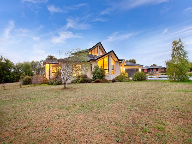 Real Estate For Sale 14 Century Drive Mount Martha , VIC