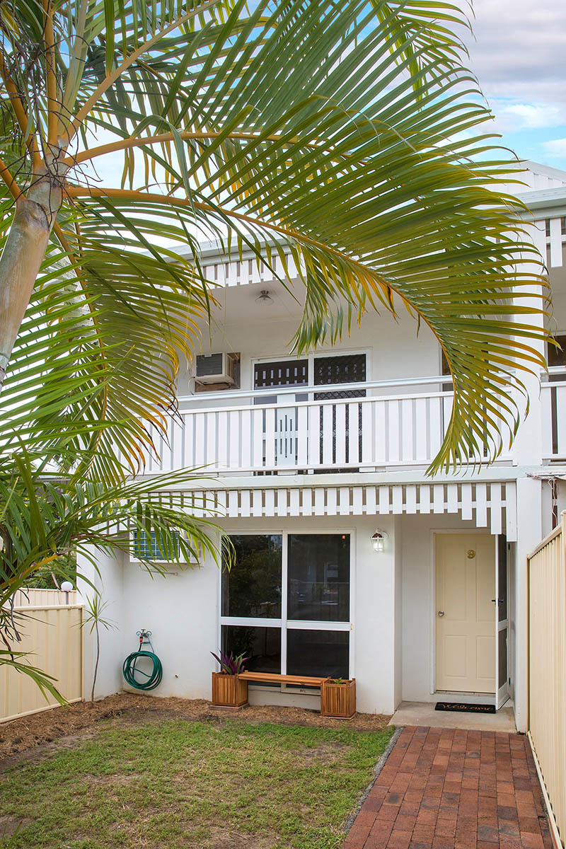 9/610 Palm Street, HOLLOWAYS BEACH, QLD, 4878 Unit buyMyplace