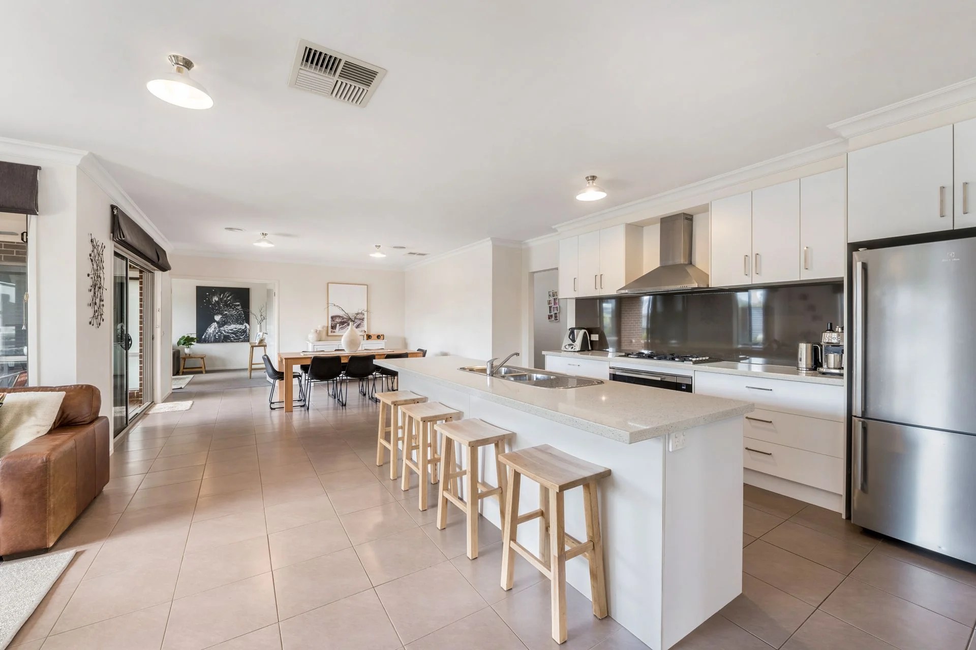 46 Galilee Drive, Sandhurst OBrien Real Estate