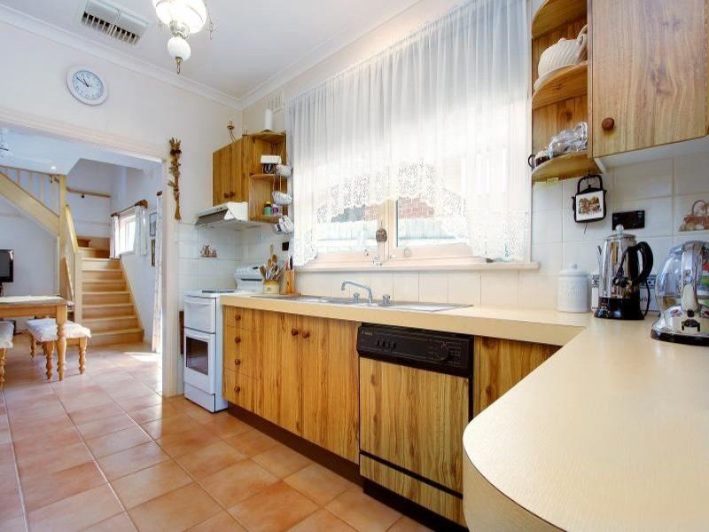 Real Estate For Sale 64 Kars Street Frankston , VIC