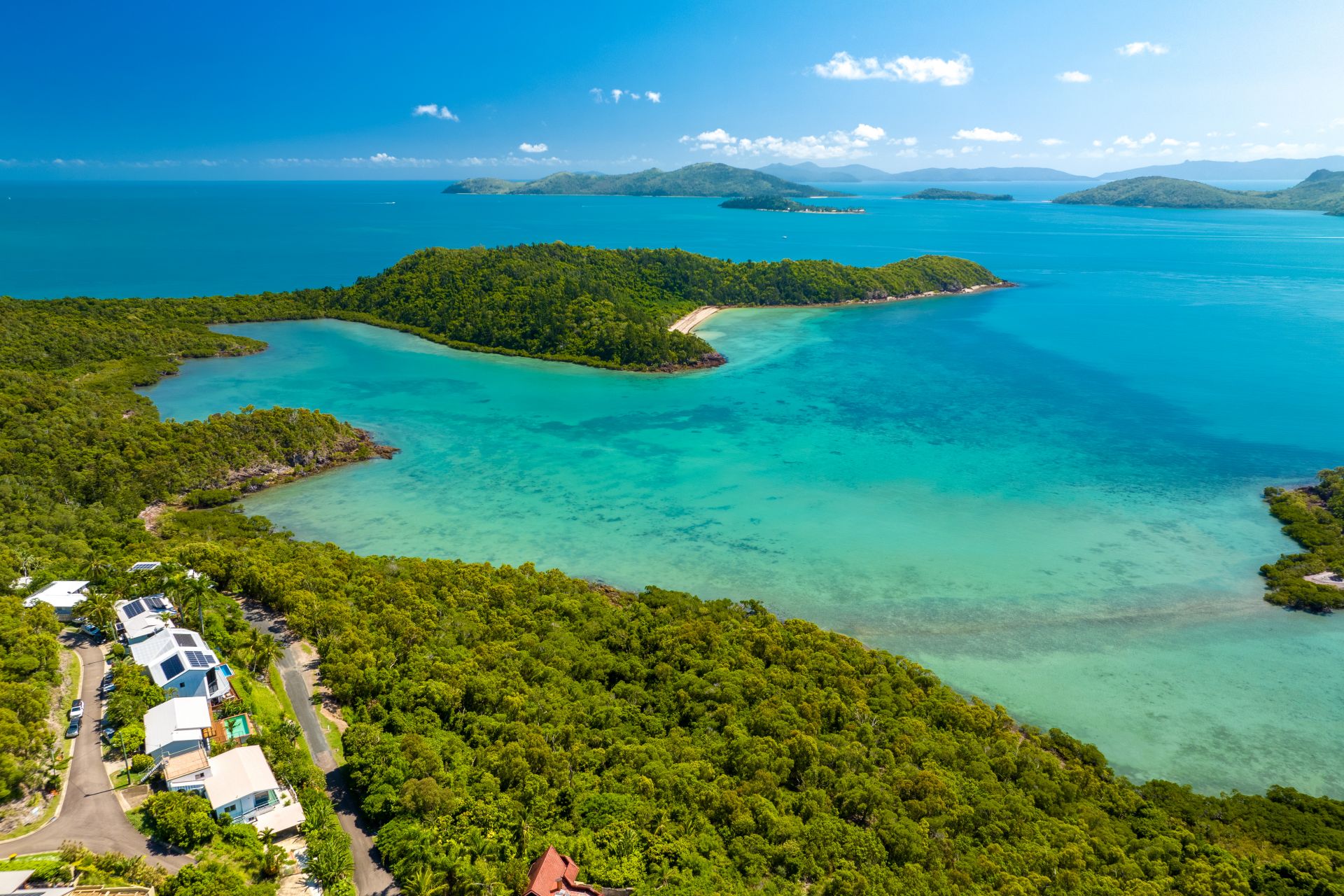 6 Neerim Crescent, Shute Harbour Taylors Property Specialists