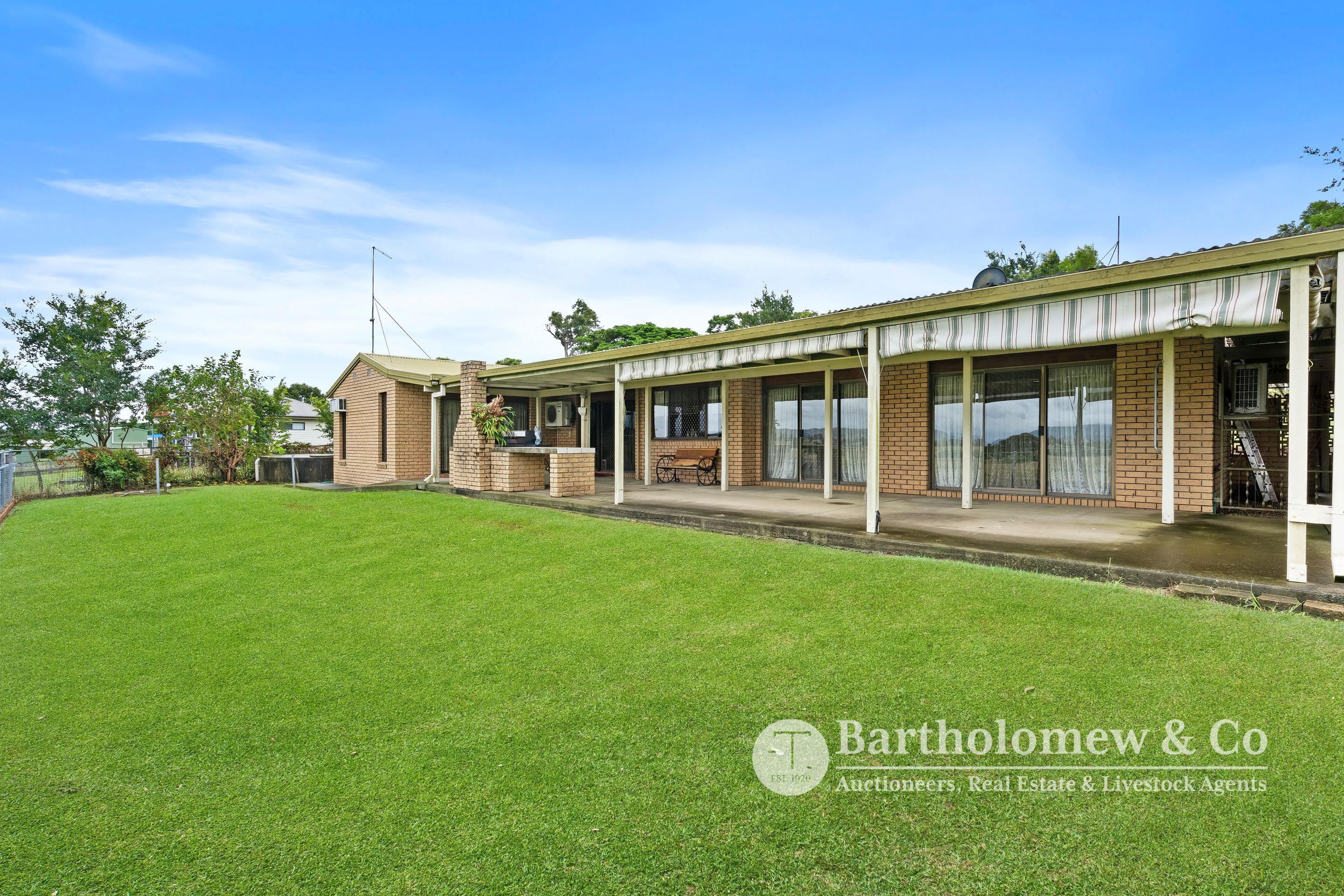 Real Estate For Sale 6240 Mount Lindesay Highway Veresdale , QLD