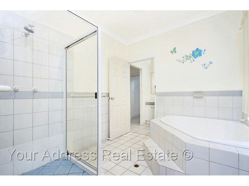 Real Estate For Lease 68 Holyrood Court Munruben , QLD