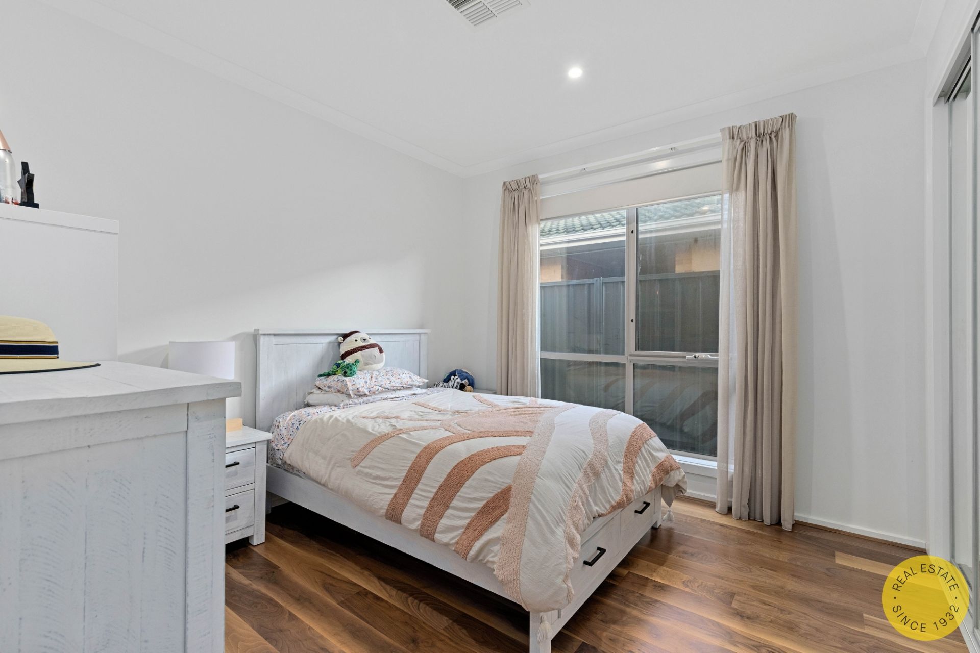 7 Dunbar Terrace, Glenelg East Taplin Real Estate