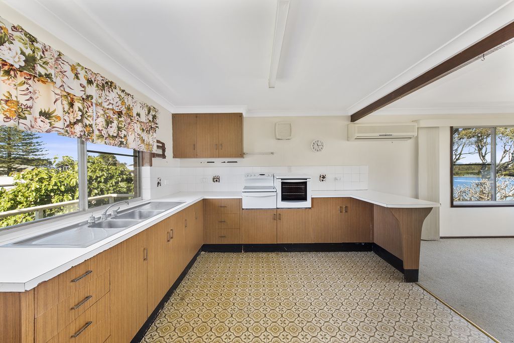 Real Estate For Sale 8 River Street Mylestom , NSW