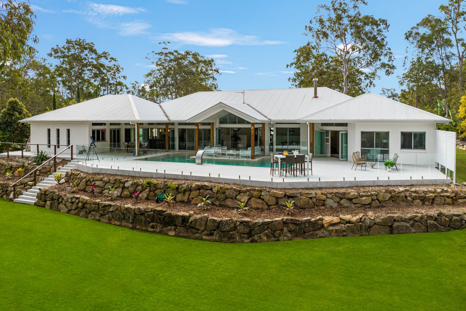 Real Estate For Sale 9 Eucumbene Place Maudsland , QLD