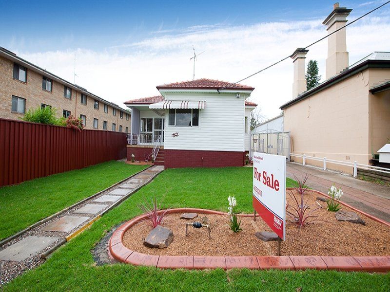 Real Estate For Sale 62 Lithgow Street Campbelltown , NSW