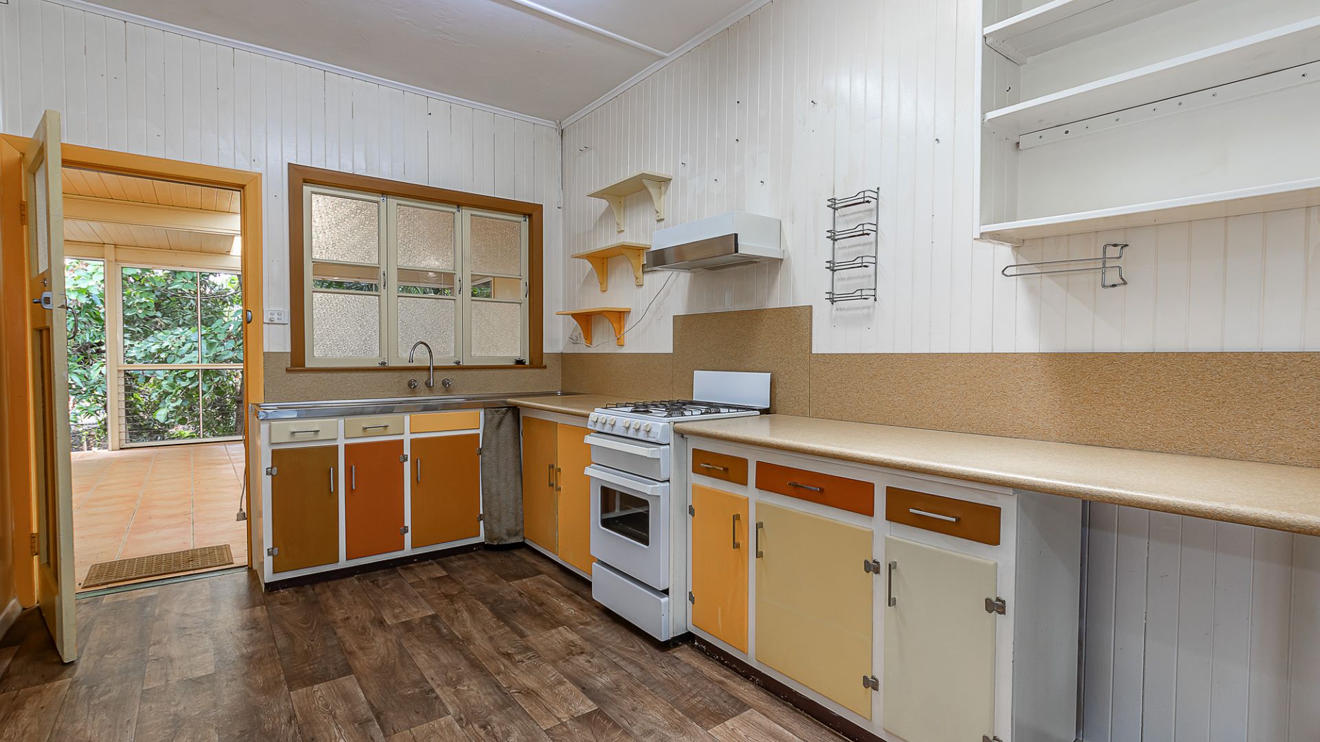 1/6 Musgrave Street, West End Harcourts Kingsberry Townsville