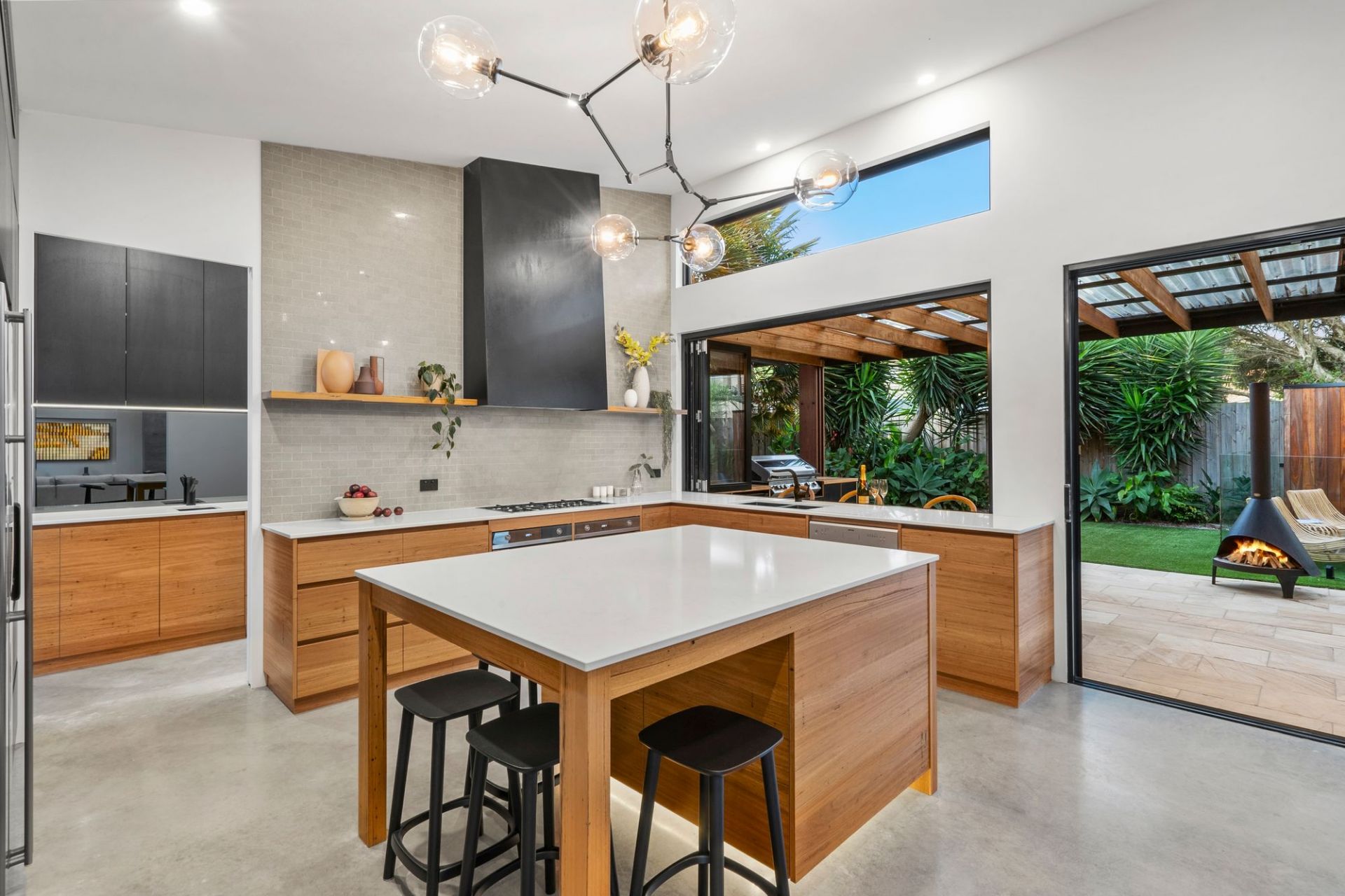 Real Estate For Sale 5 Kurrajong Court Ocean Grove , VIC