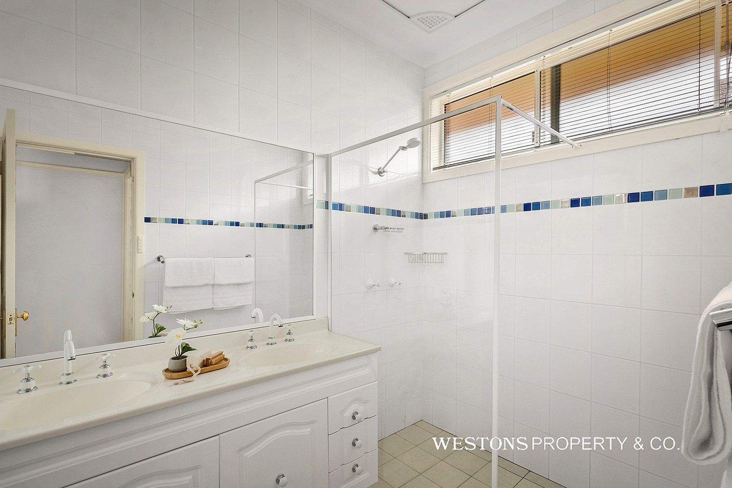 Real Estate For Sale 15 Lanhams Road Winston Hills , NSW