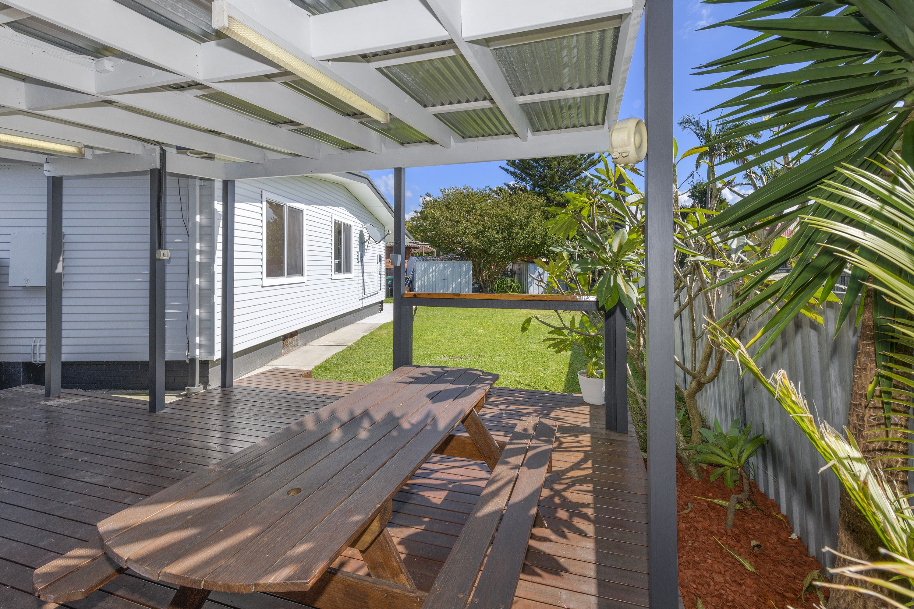 One Agency Eastlakes Real Estate For Sale 5 Tomlin Place Swansea