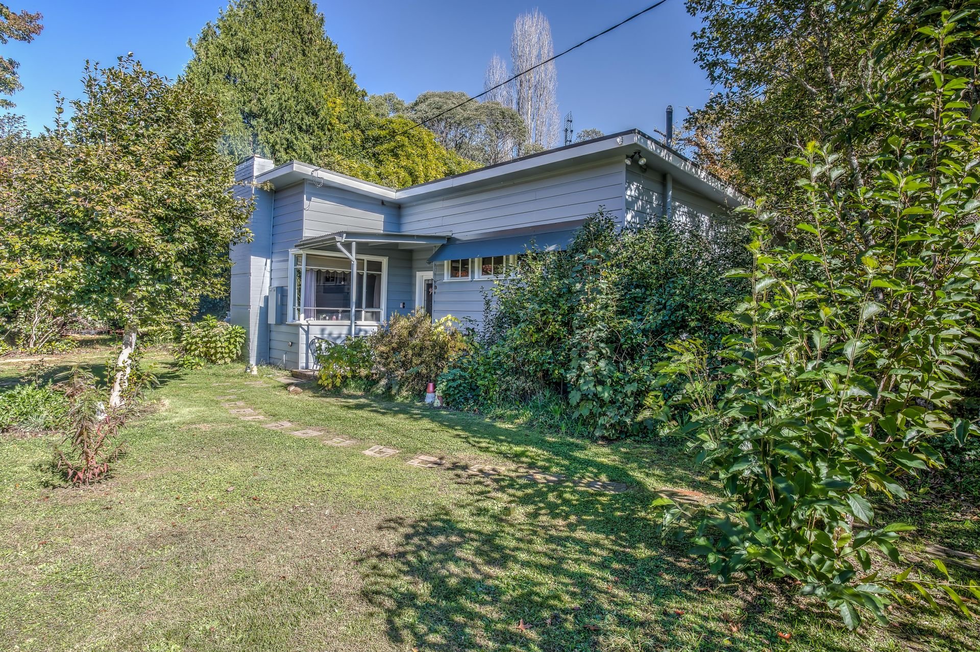 10 Great Alpine Road, Harrietville Dickens Real Estate