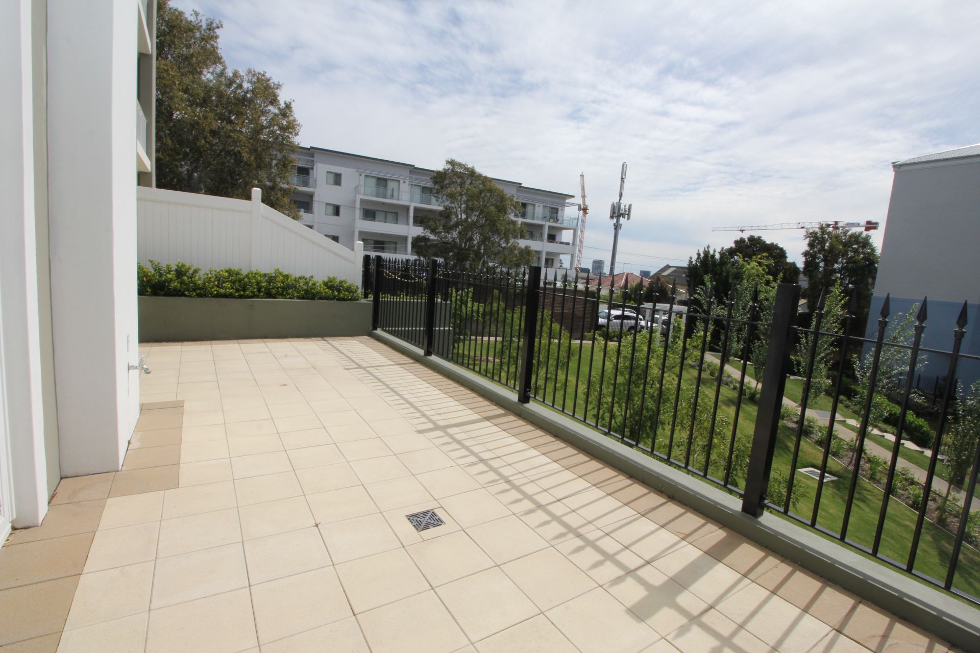 110/18 Woodlands Avenue, Breakfast Point Point Residential