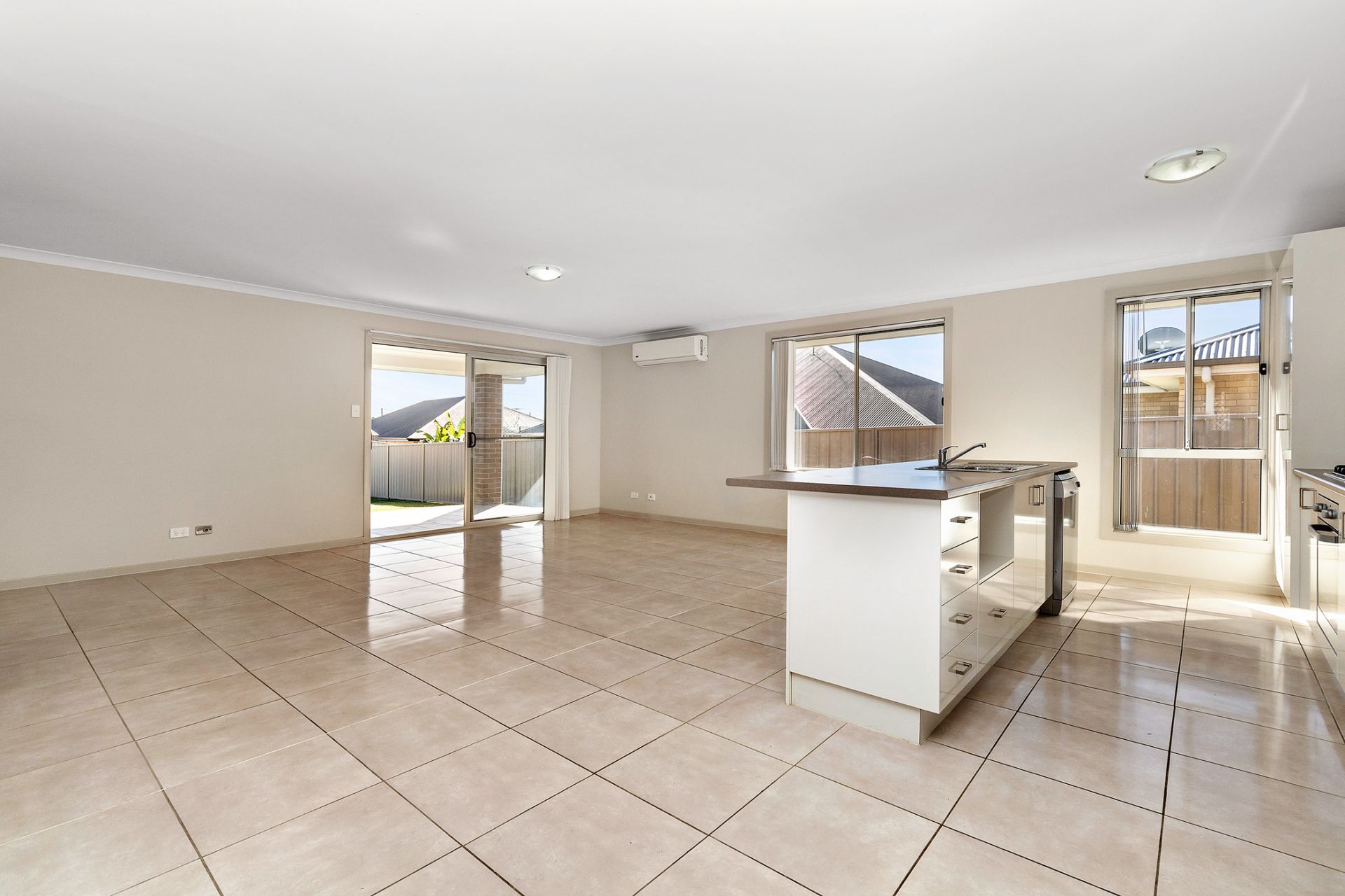 Real Estate For Lease 37 Connel Drive Heddon Greta , NSW