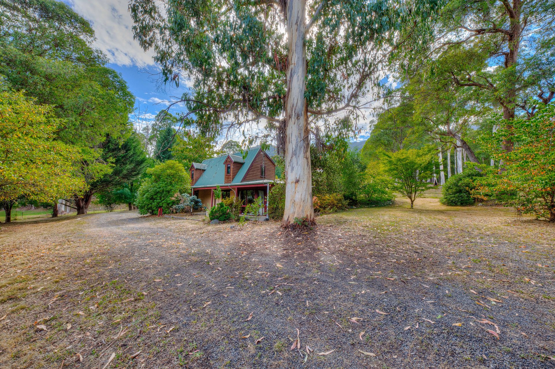 73 Feathertop Track, Harrietville Dickens Real Estate
