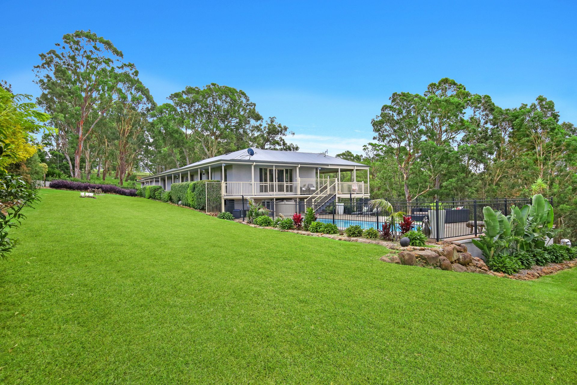 Real Estate For Sale 1 Parkland Avenue Avondale , NSW