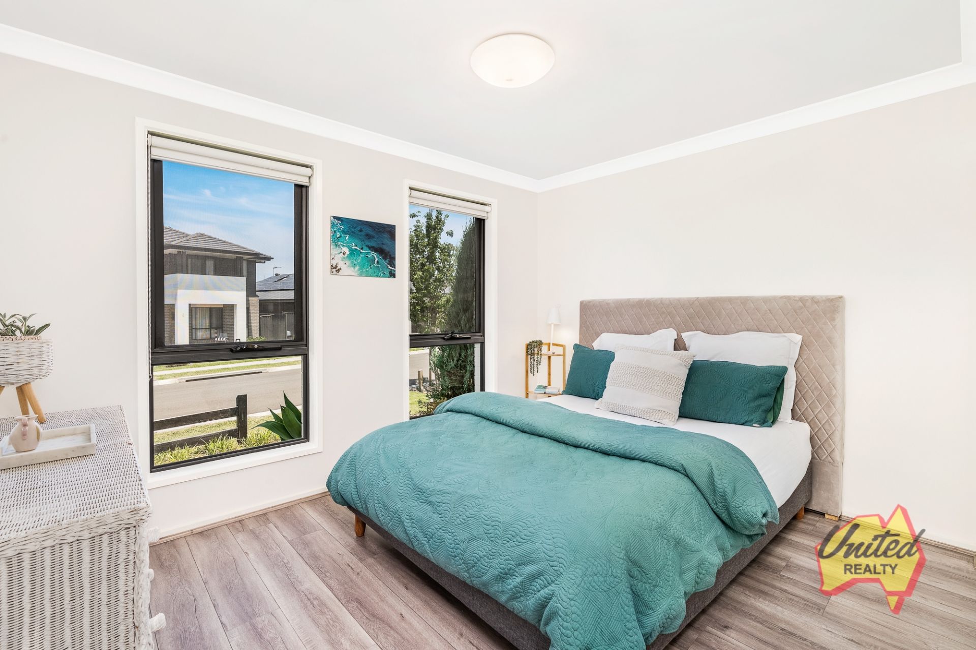 11 Arcadian Hills Crescent, Cobbitty United Realty