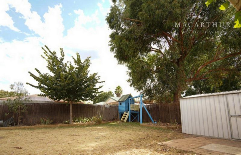 15 Matheson Place, Estella Macarthur Real Estate Agency