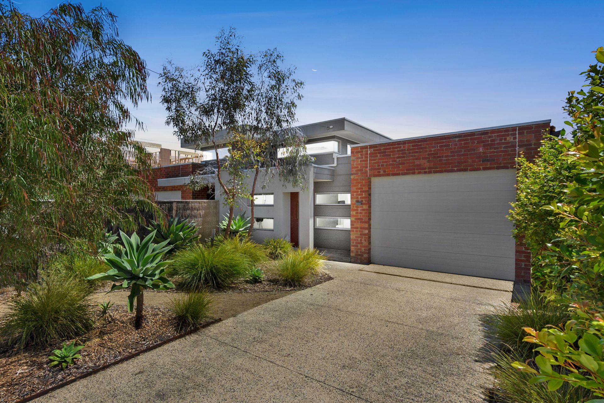 13a Sunningdale Avenue, Mornington OBrien Real Estate