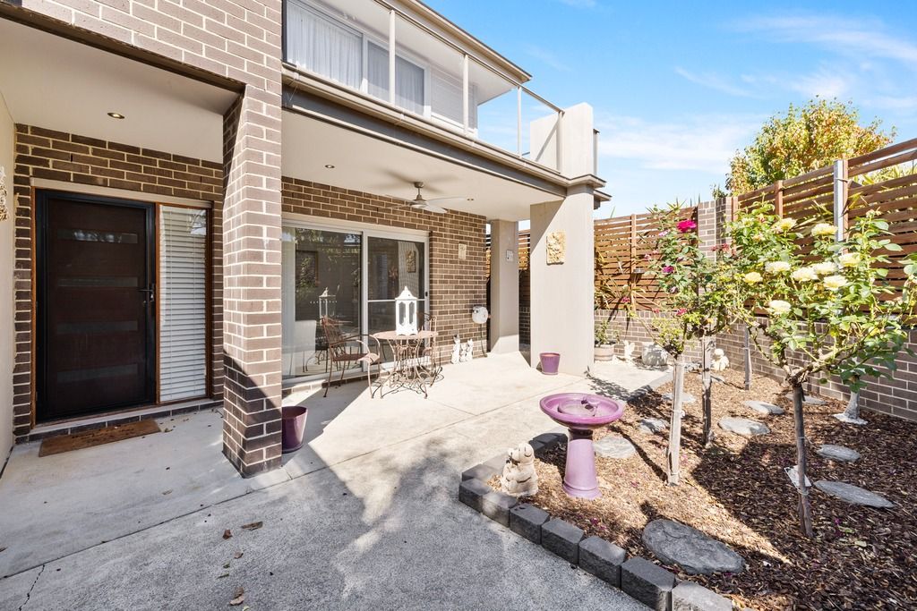 Real Estate For Lease 1/14 Pender Street Casey , ACT