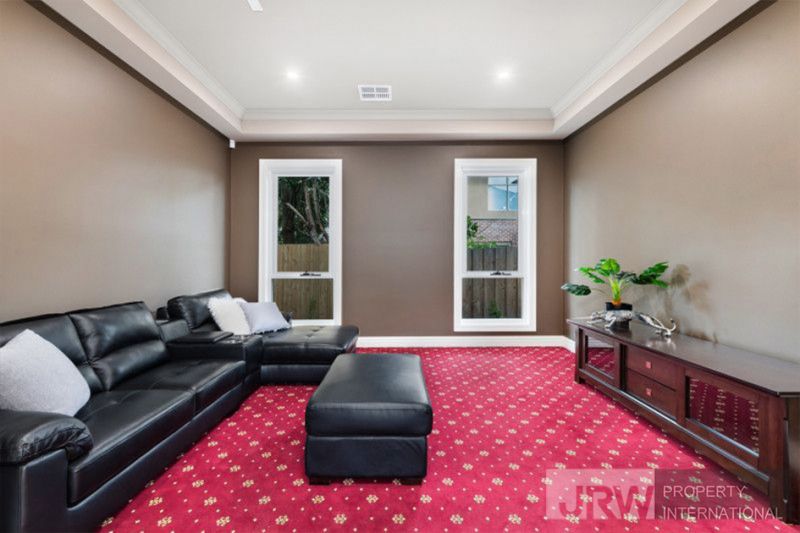 2 Cherry Street, GLEN WAVERLEY JRW Property International